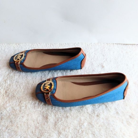 Michael Kors Fulton Washed Denim Fabric Goldtone Logo Flats Blue & Tan Size 7.5M - Picture 5 of 7